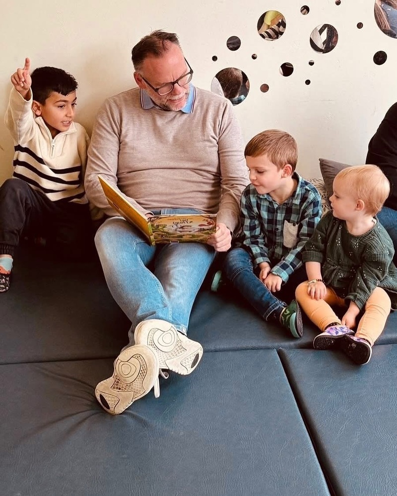 Ingo als Trägervertreter der Kita Spatzennest beim Vorlesetag